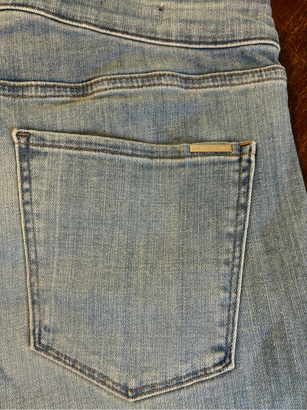 Women's White House Black Market Light Wash Flared Jeans - Picture 9 of 10
